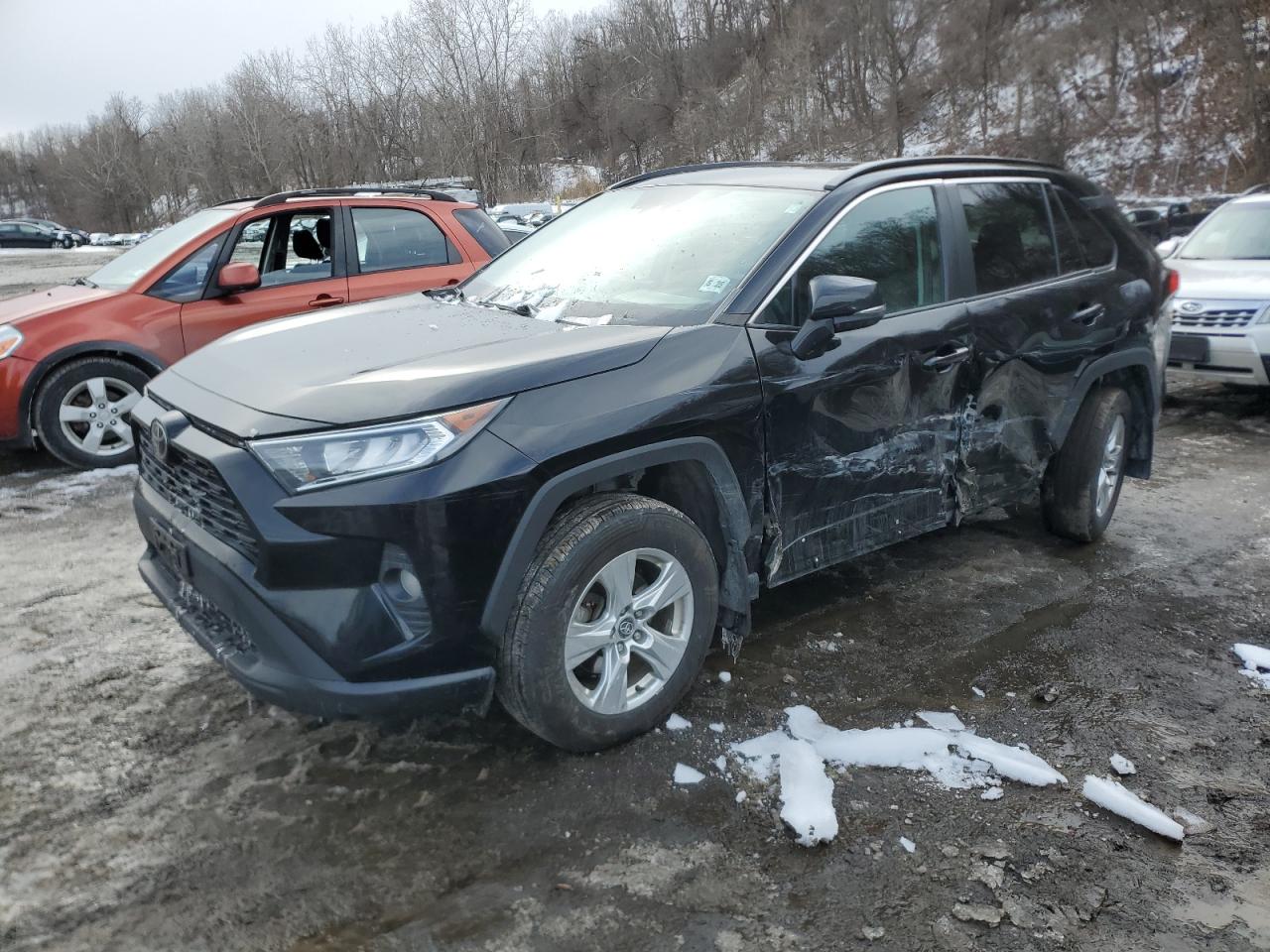 2020 Toyota RAV 4 - Image 1