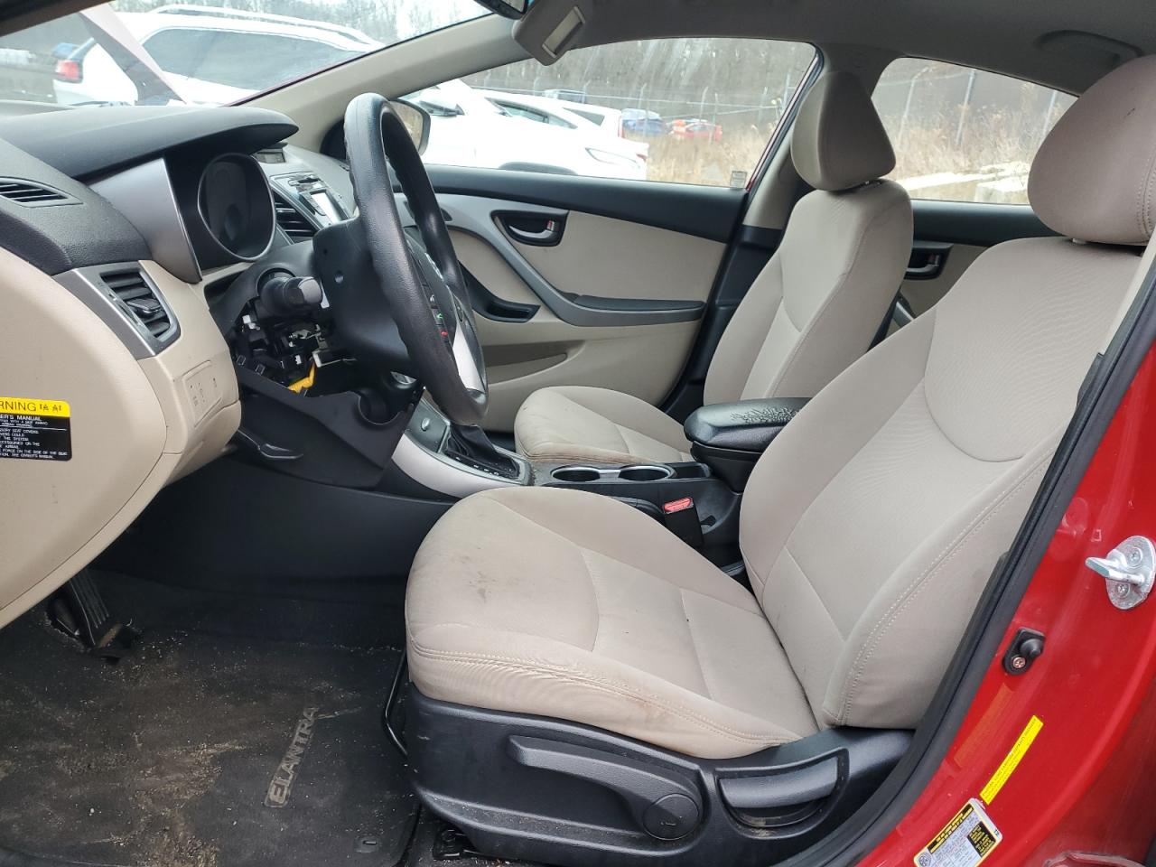2014 Hyundai Elantra - Image 7