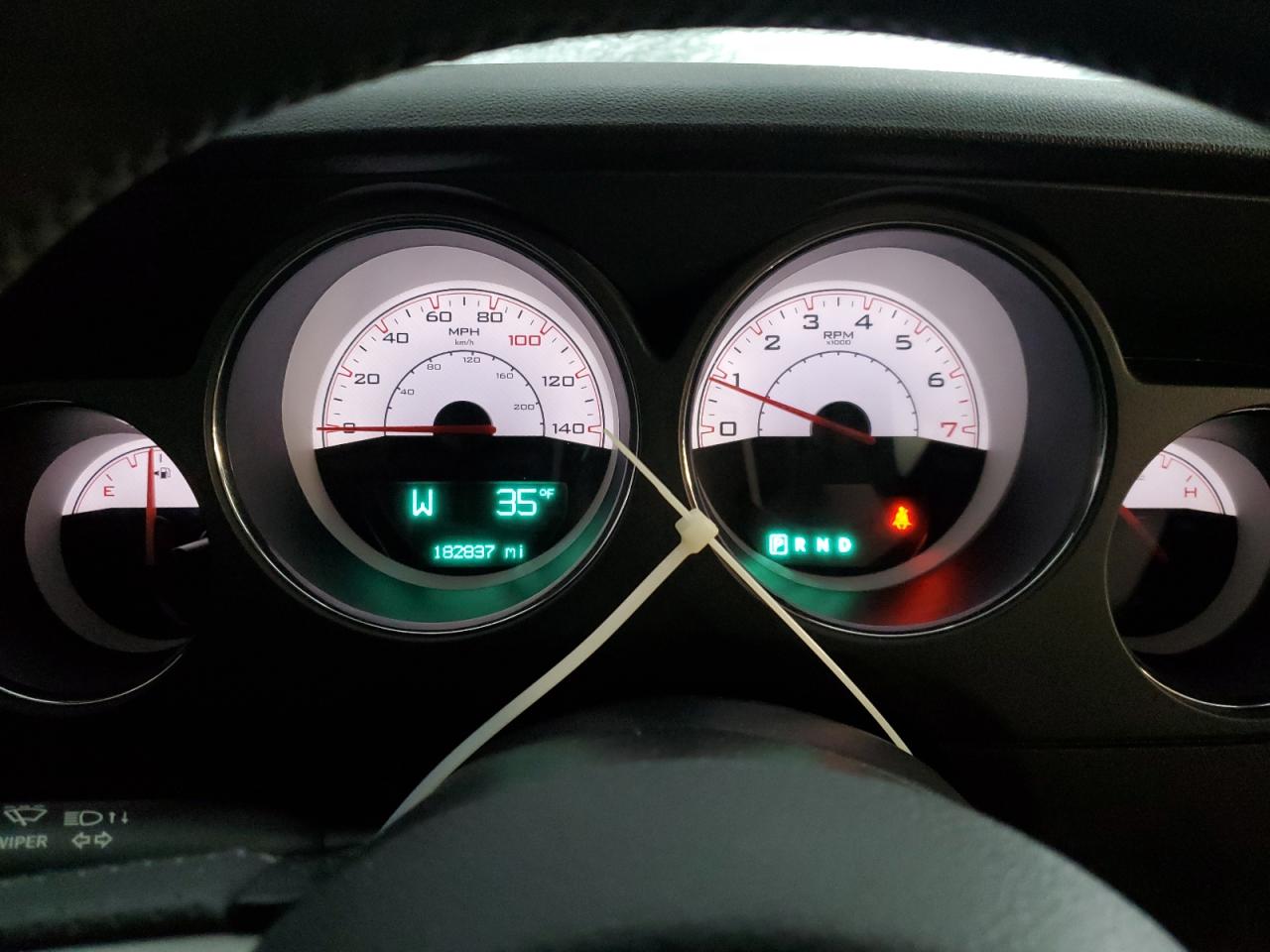2014 Dodge Challenger - Image 9