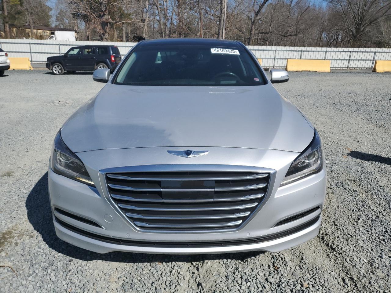 2015 Hyundai Genesis - Image 5