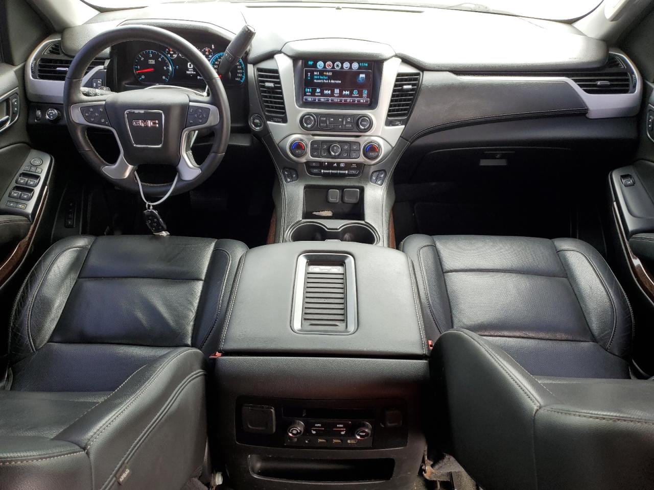 2017 GMC Yukon - Image 8