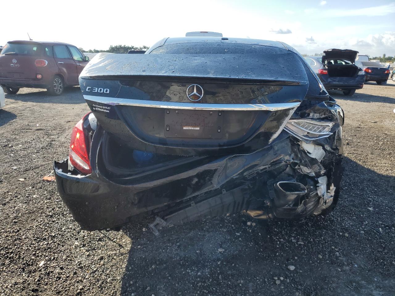 2018 Mercedes-Benz C 300 VIN: 55SWF4JBXJU254803 Lot: 87961475