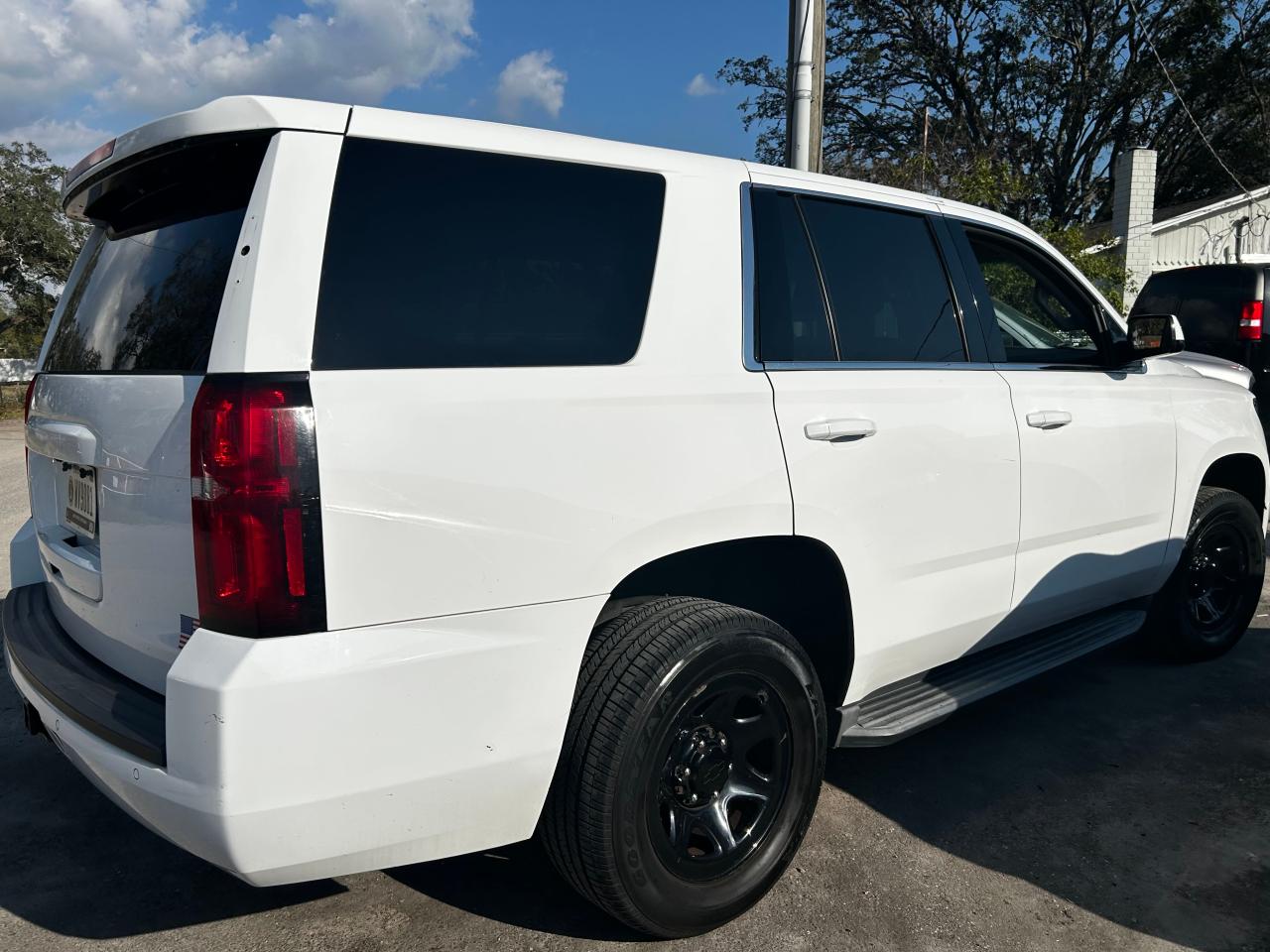 2015 Chevrolet Tahoe - Image 4