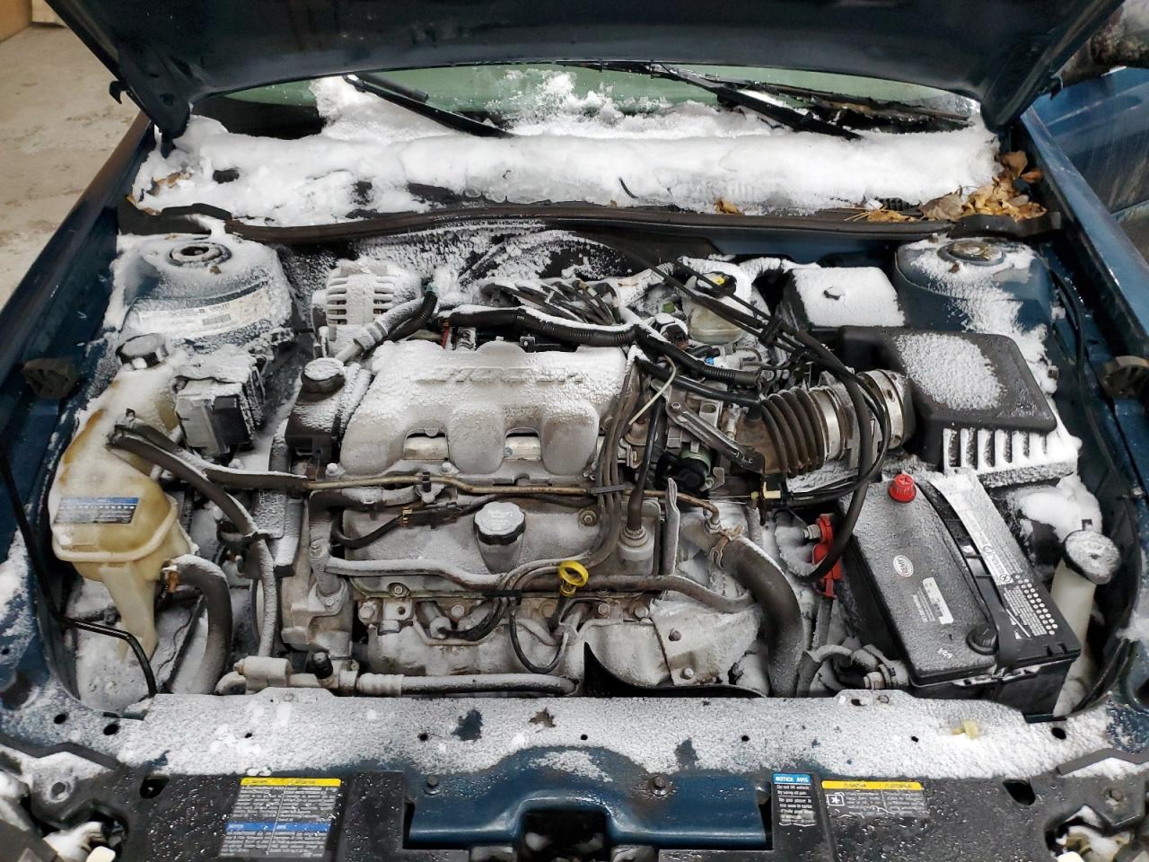 2002 Chevrolet Malibu - Image 11
