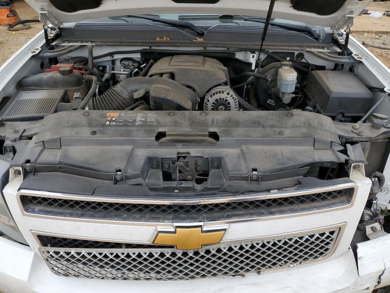 2013 Chevrolet Tahoe - Image 12