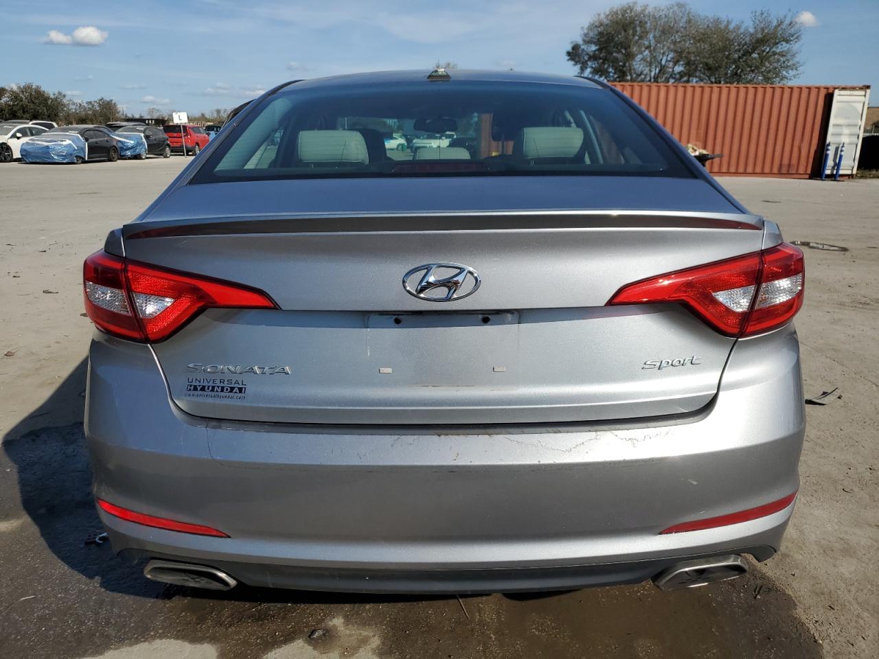 2016 Hyundai Sonata - Image 6