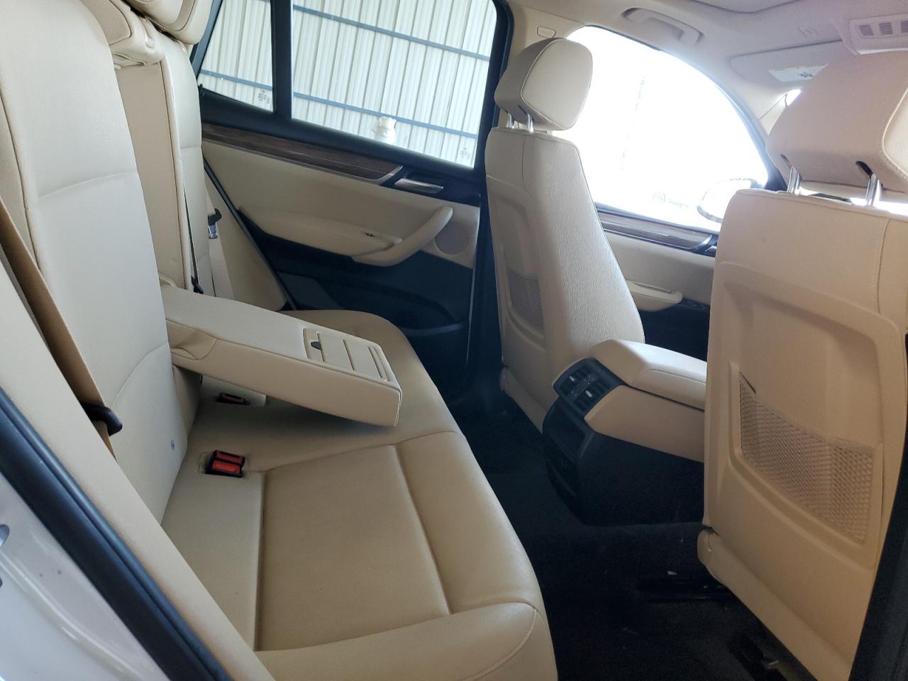 2017 BMW X3 - Image 11