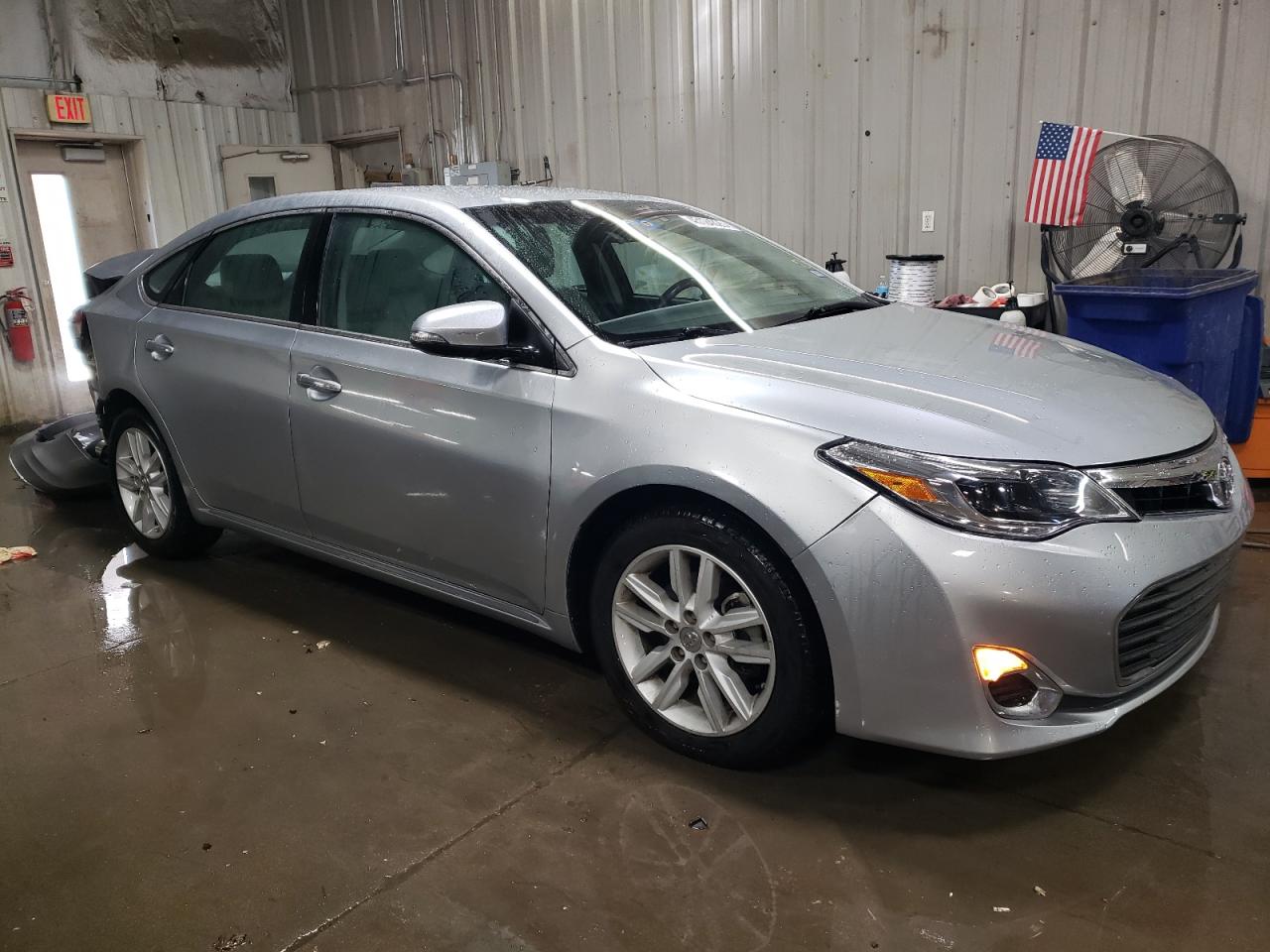 2015 Toyota Avalon - Image 4