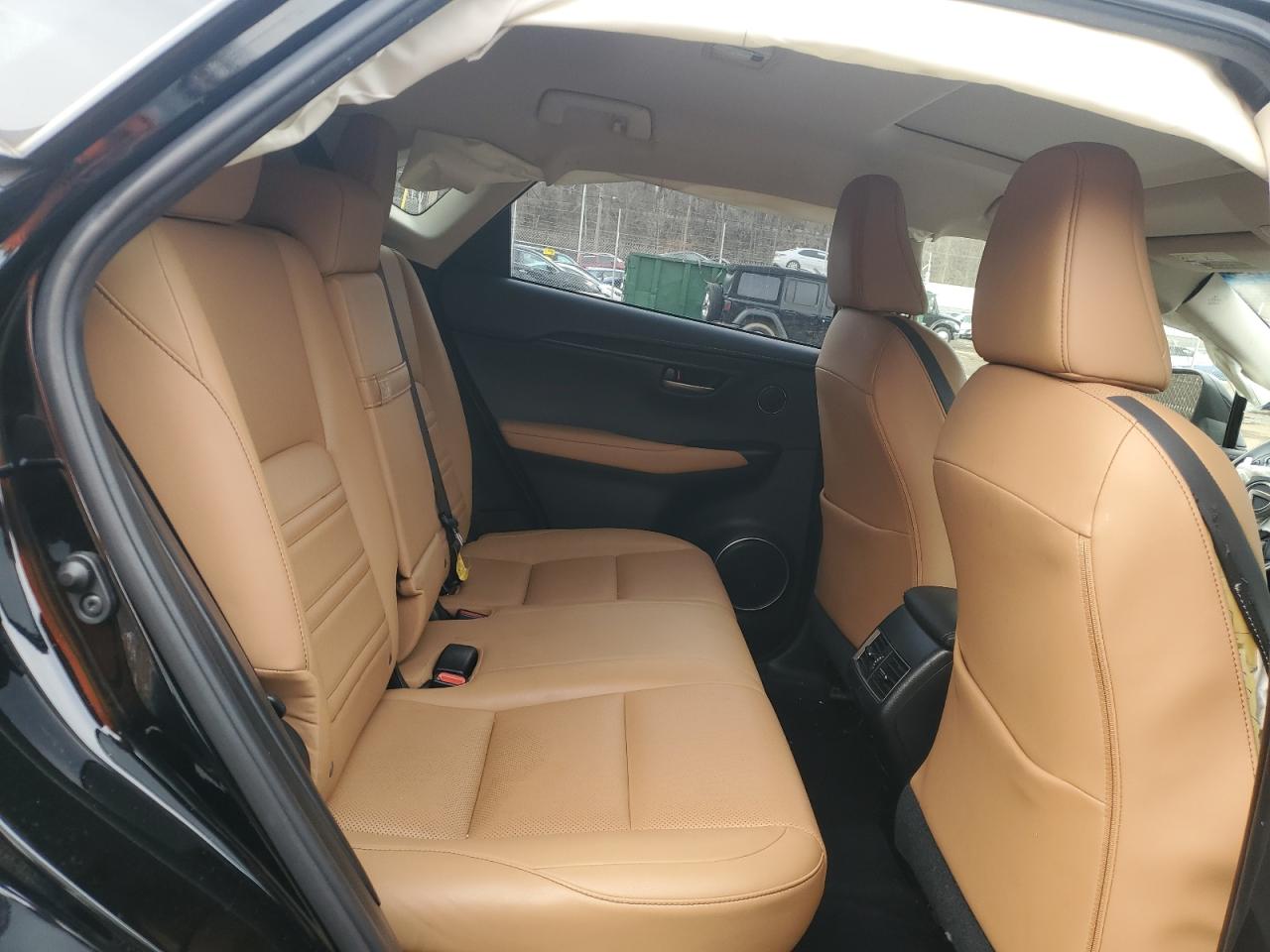 2017 Lexus NX - Image 12