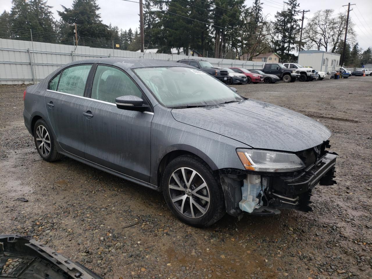 2017 Volkswagen Jetta - Image 4
