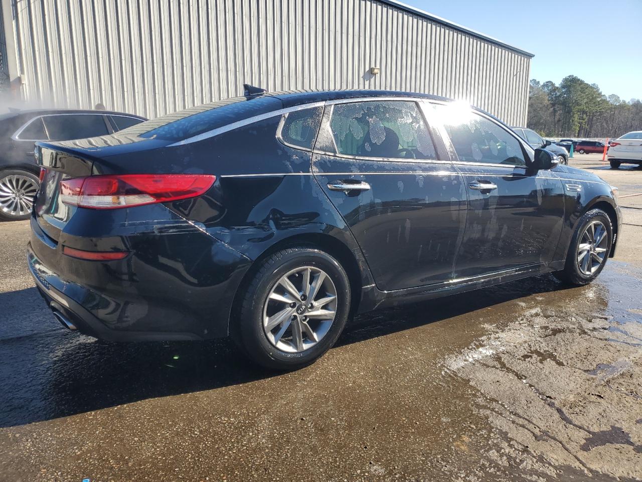 2019 Kia Optima - Image 3