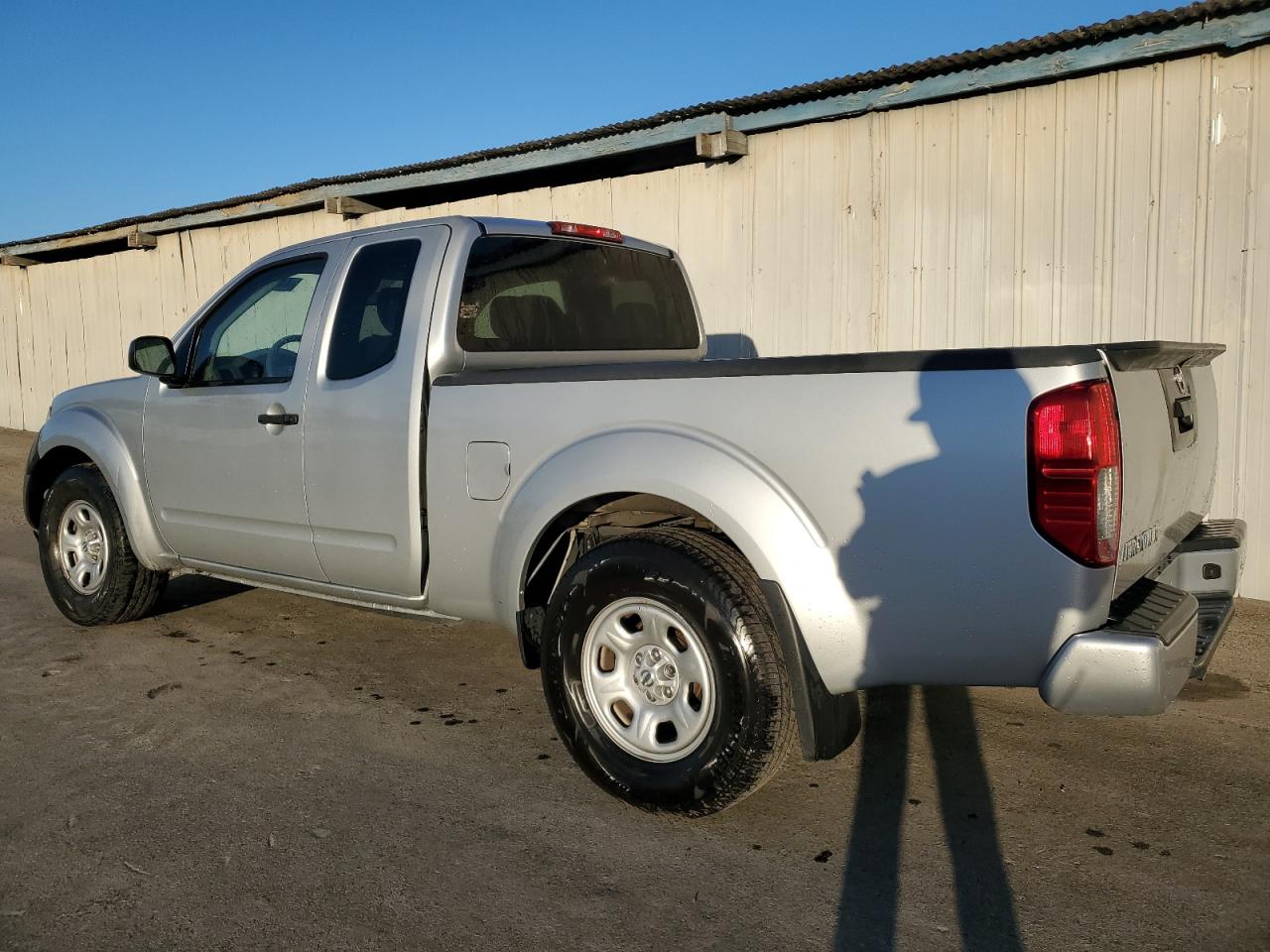 2021 Nissan Navara (Frontier) - Image 2