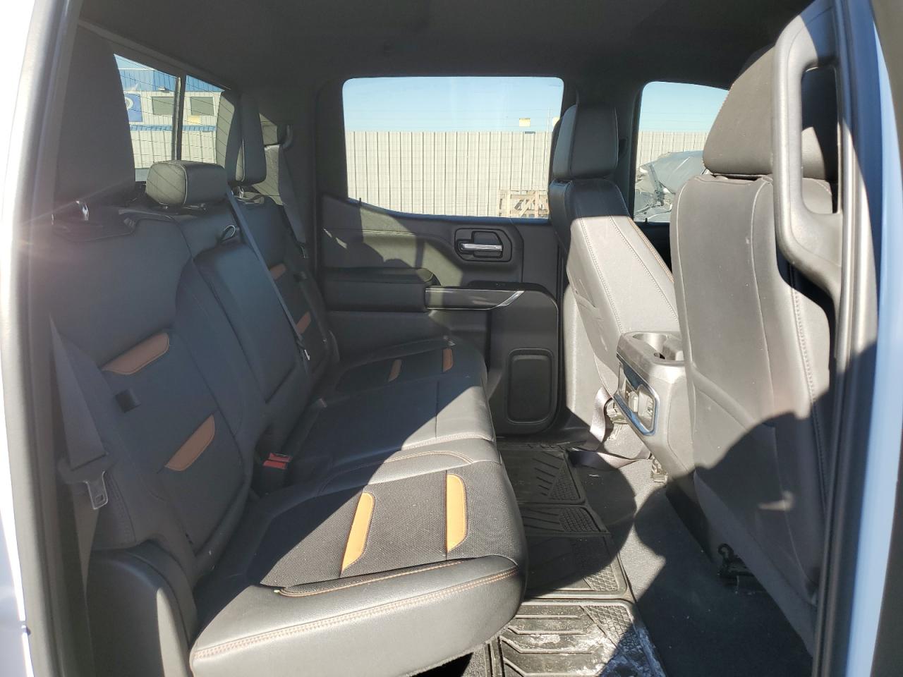 2022 GMC Sierra - Image 10