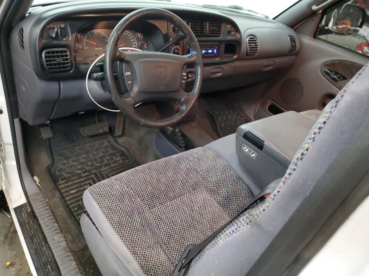 2001 Dodge RAM - Image 8