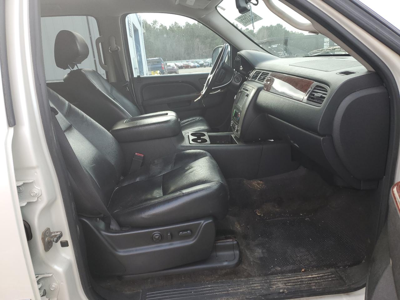 2012 GMC Yukon - Image 7