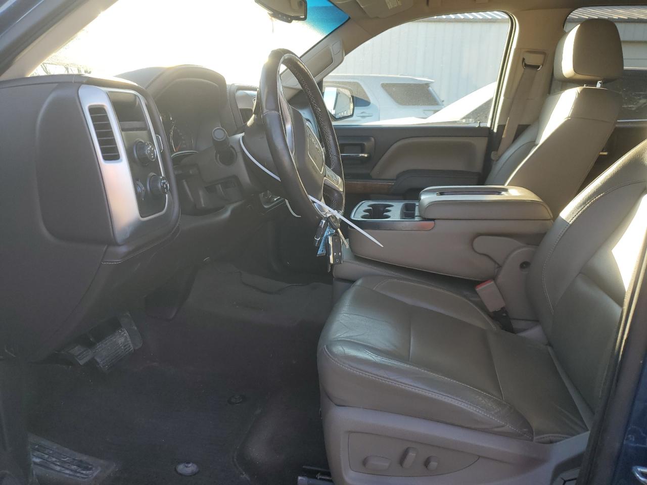 2016 GMC Sierra - Image 7