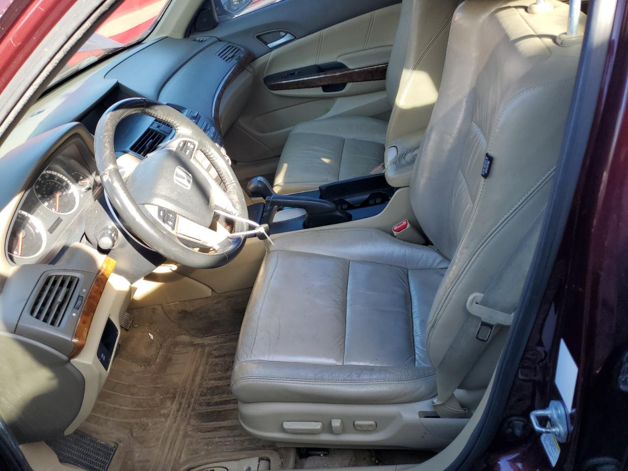 2010 Honda Accord - Image 7