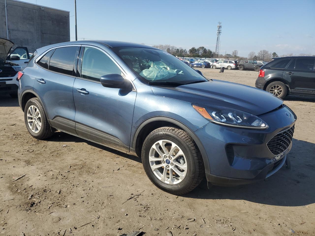 2020 Ford Escape - Image 4