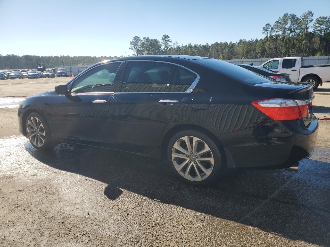 2014 Honda Accord - Image 2