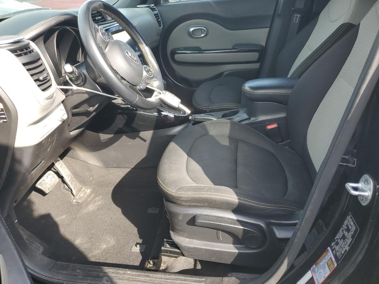 2016 Kia Soul - Image 7