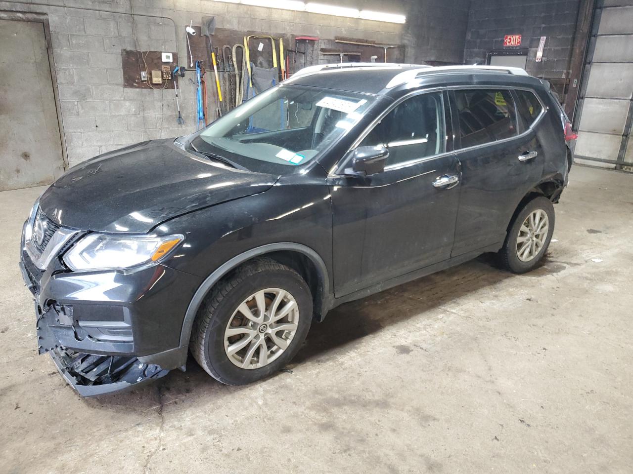 2018 Nissan Rogue - Image 1