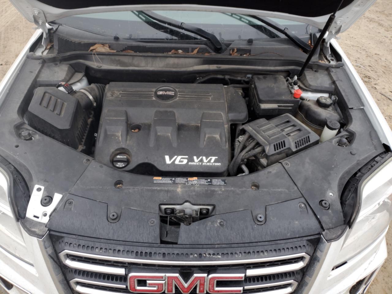 2016 GMC Terrain - Image 12