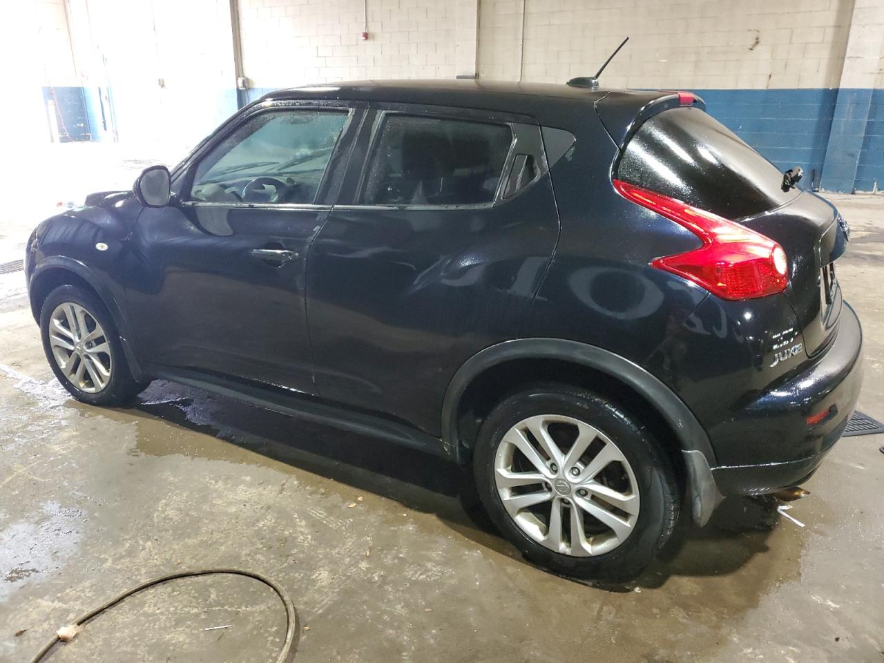 2011 Nissan Juke - Image 2