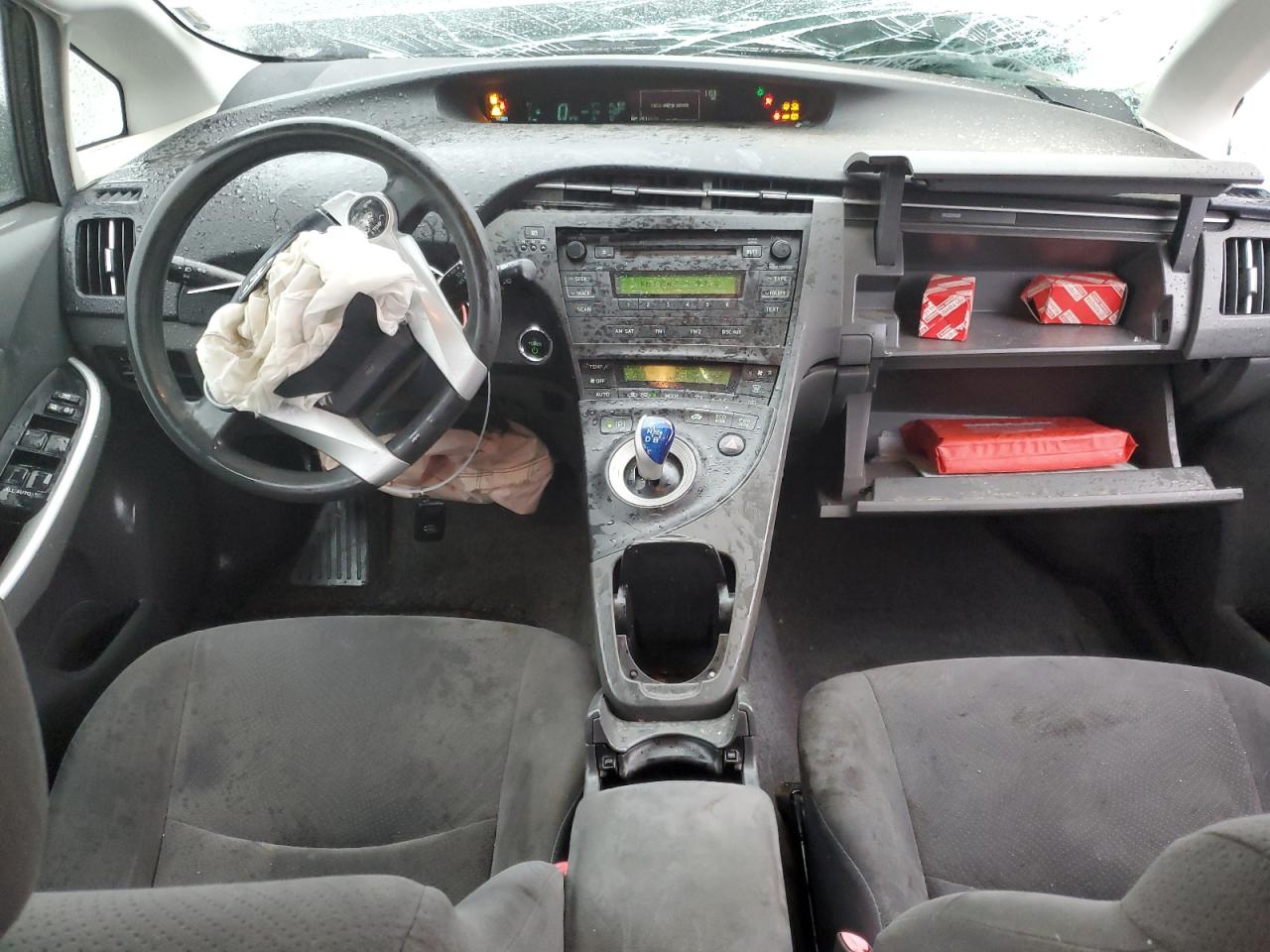 2010 Toyota Prius - Image 8