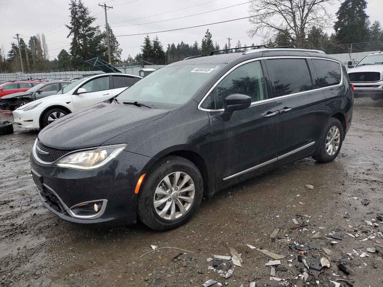 2018 Chrysler Pacifica - Image 1