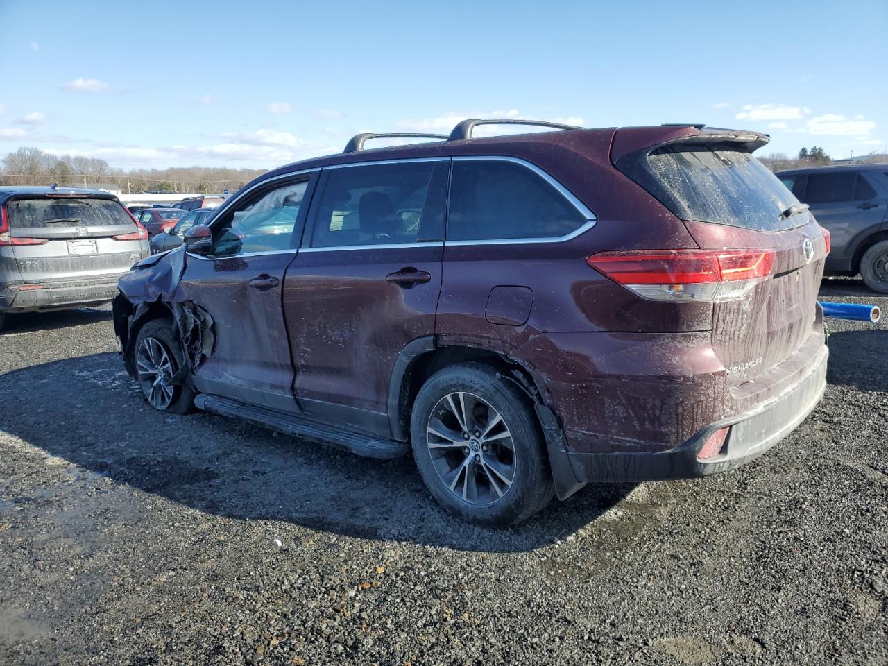 2019 Toyota Highlander - Image 2