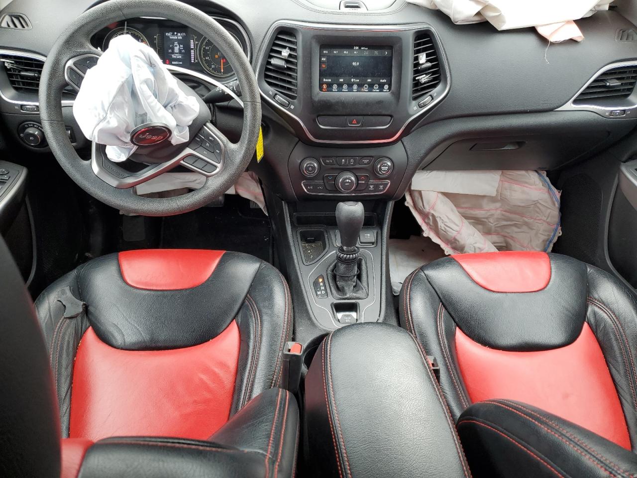 2019 Jeep Grand Cherokee - Image 8