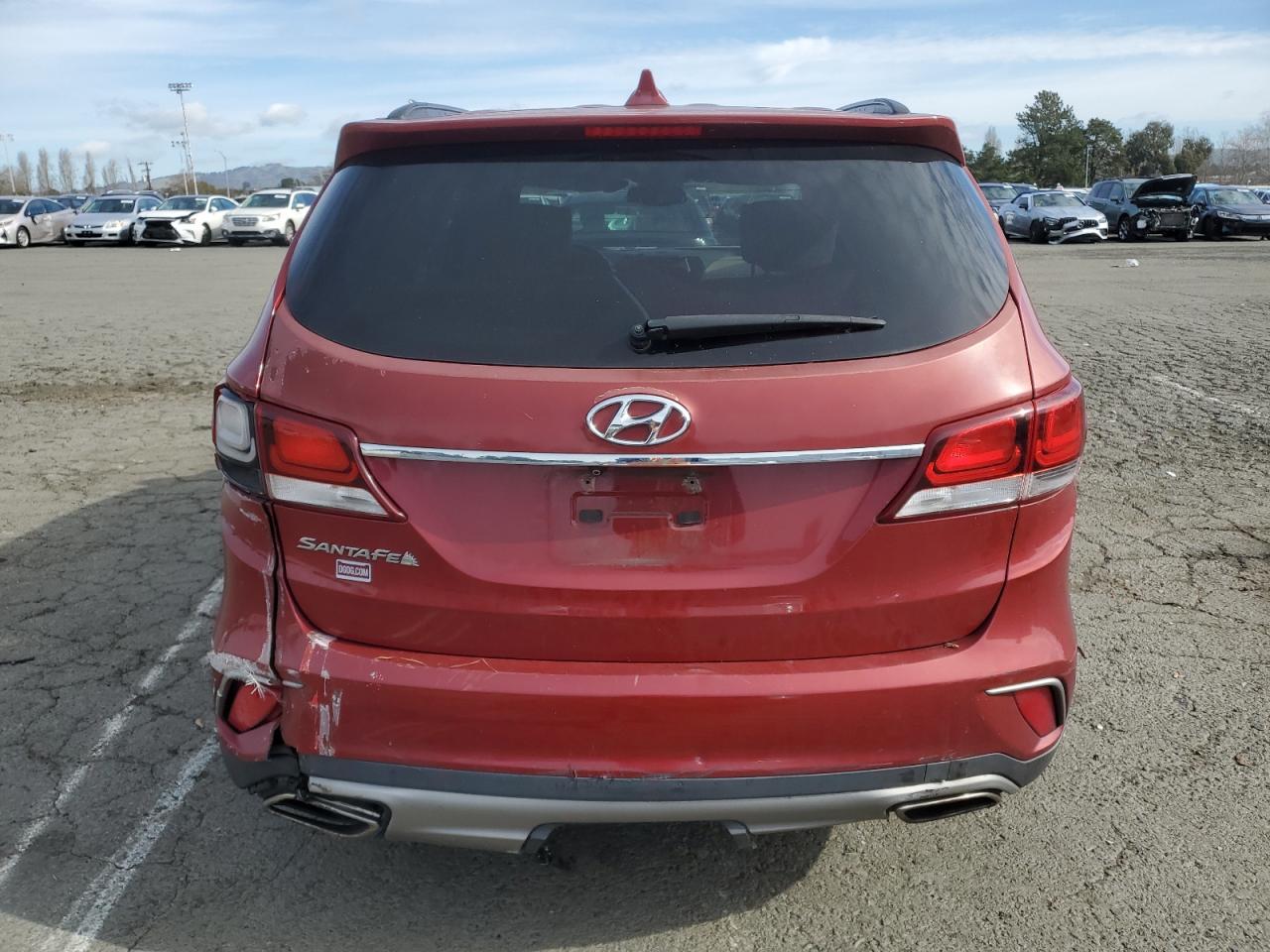 2017 Hyundai Santa Fe - Image 6