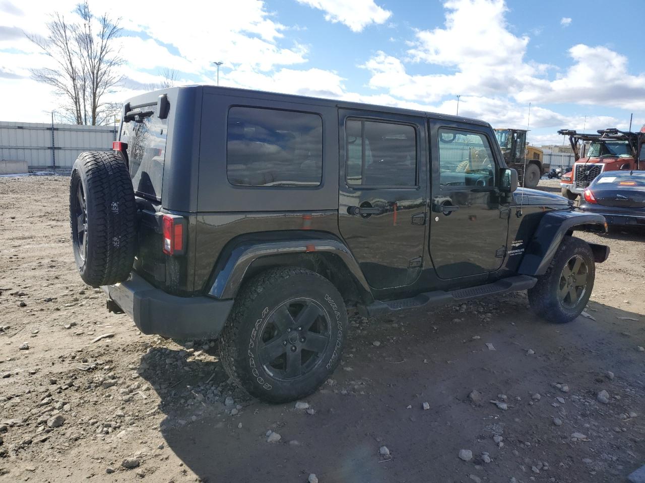 2010 Jeep Wrangler - Image 3
