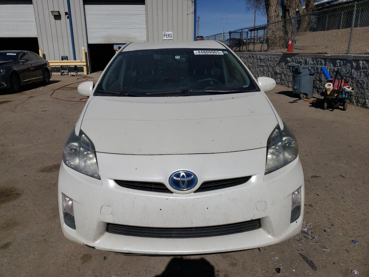 2011 Toyota Prius - Image 5