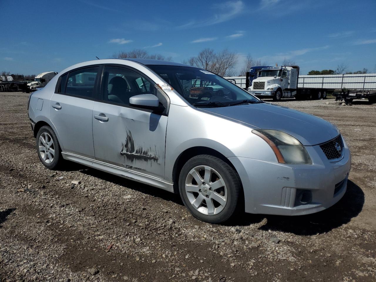 2012 Nissan Sentra - Image 4