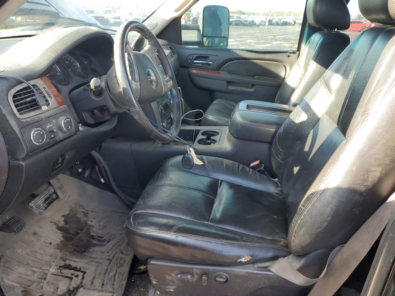 2013 GMC Sierra - Image 7