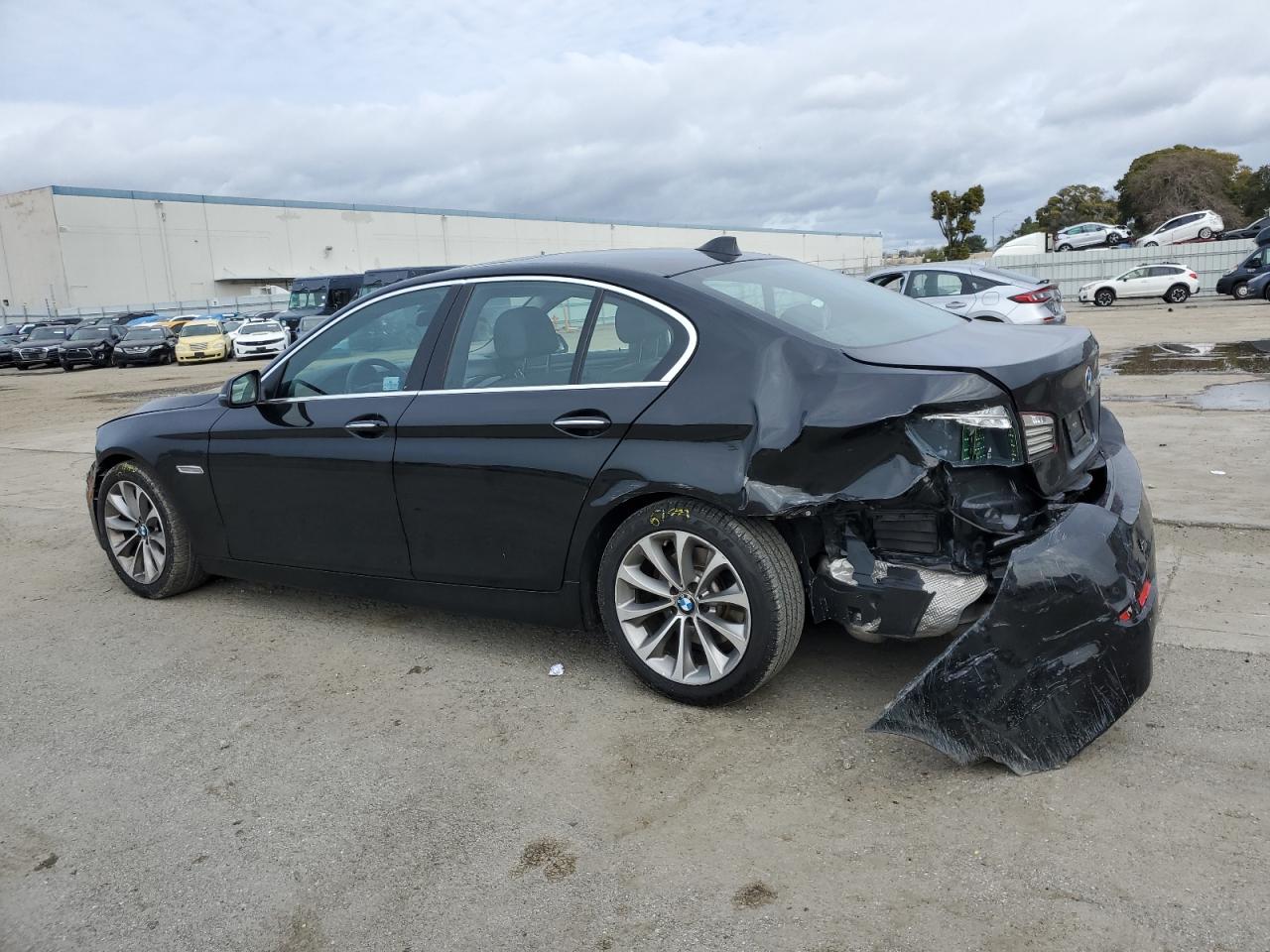 2016 BMW 5er - Image 2