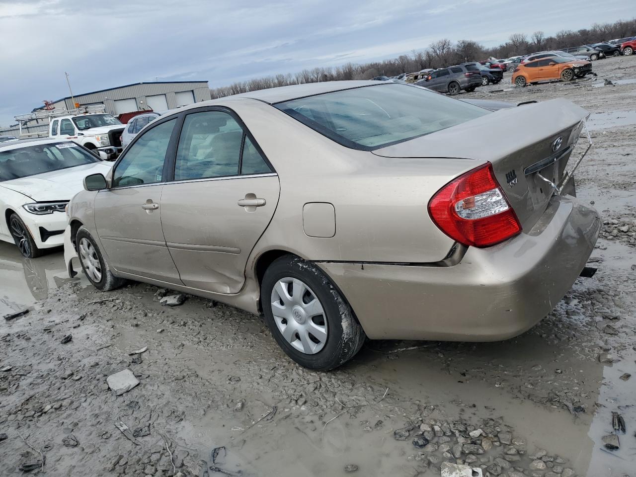 2003 Toyota Camry - Image 2