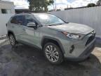 2019 Toyota Rav4 Xle Premium للبيع في Opa Locka، FL - Minor Dent/Scratches