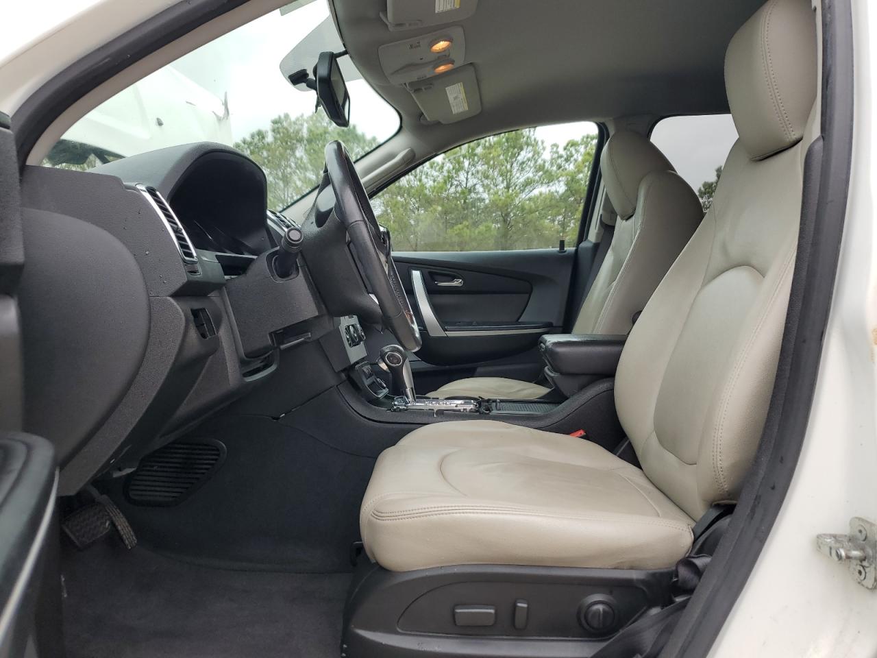 2012 GMC Acadia - Image 7