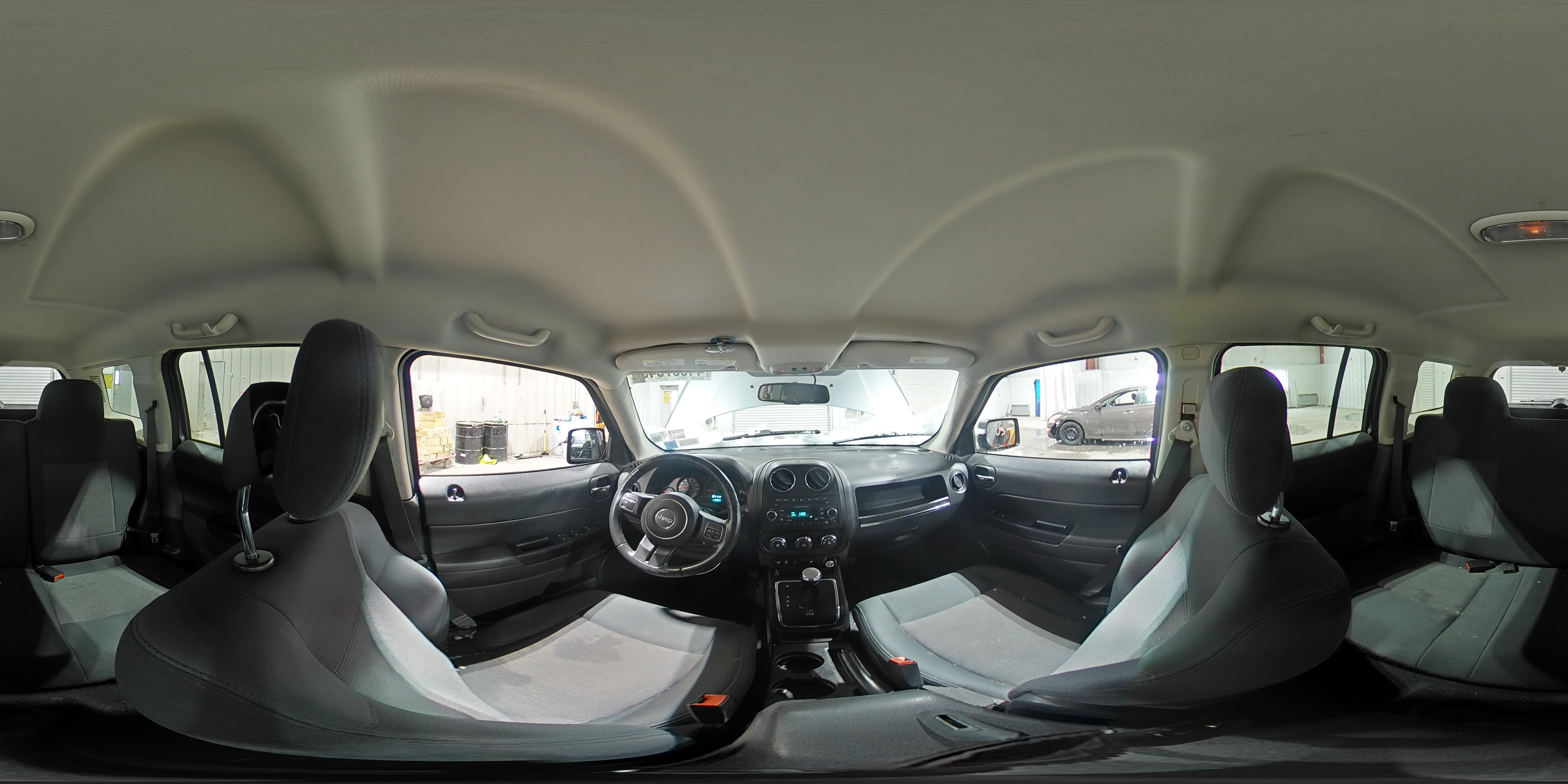 2012 Jeep Liberty (Patriot) - Image 15