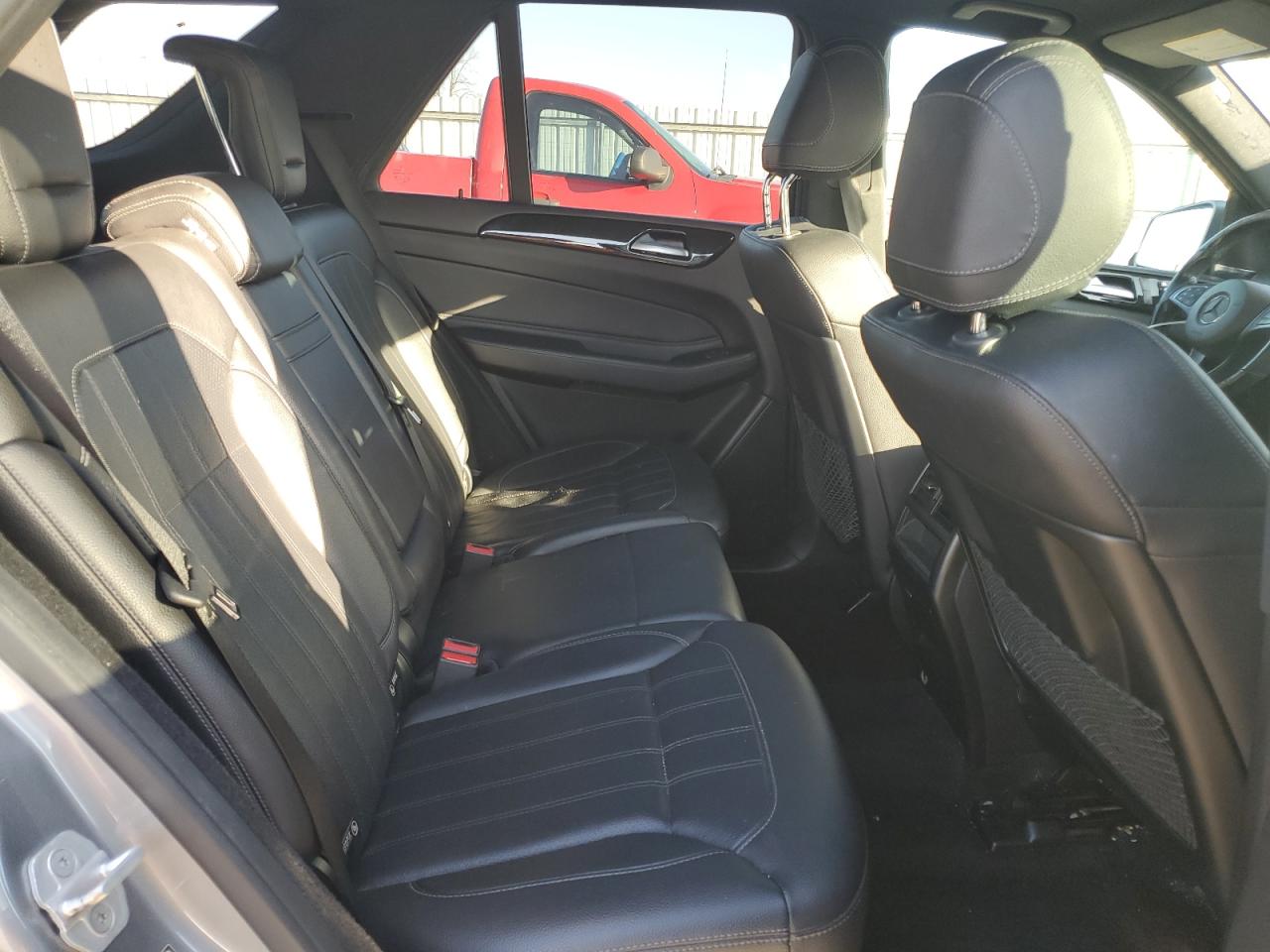 2016 Mercedes-Benz GLE - Image 11