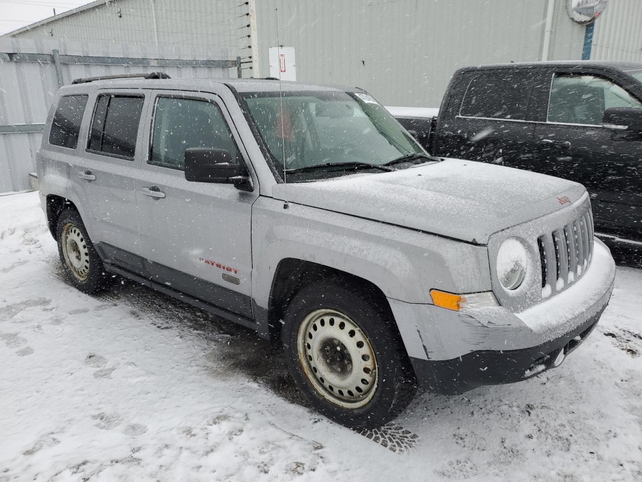 2016 Jeep Liberty (Patriot) - Image 4
