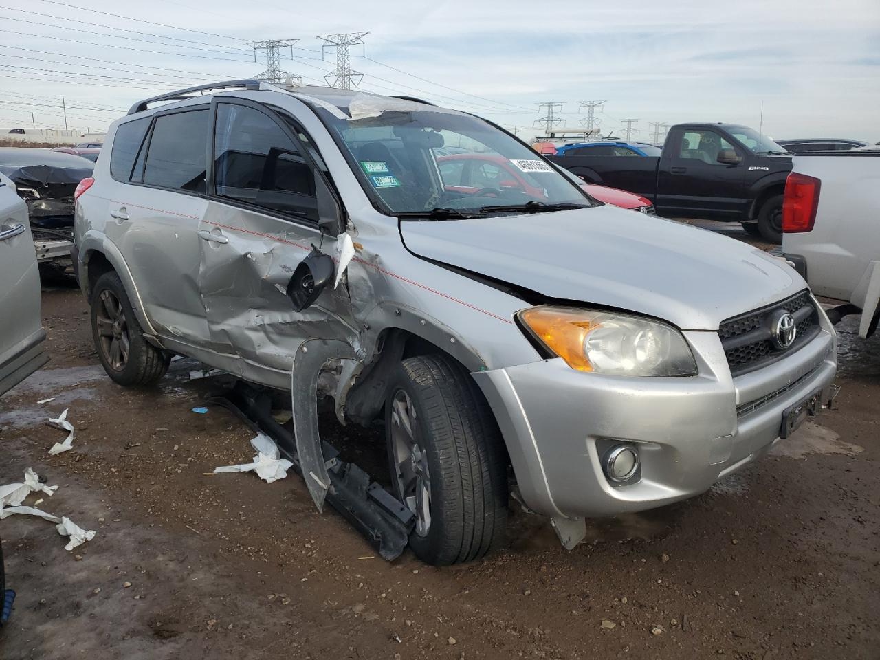 2010 Toyota RAV 4 - Image 4
