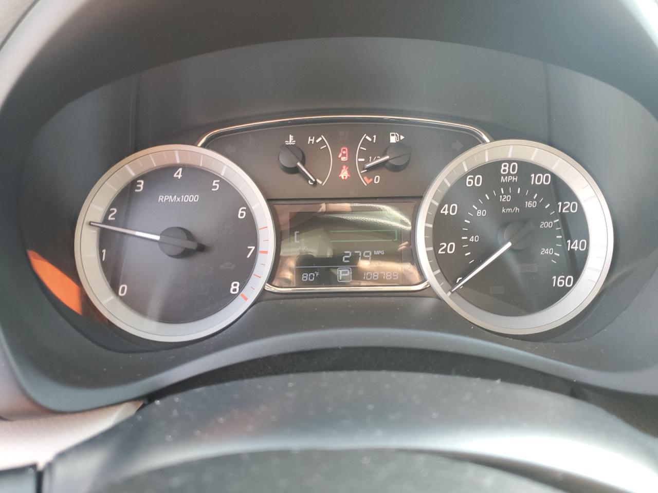2015 Nissan Sentra - Image 9