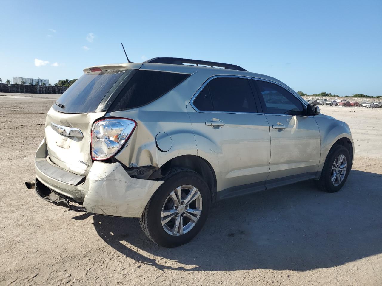 2013 Chevrolet Equinox - Image 3