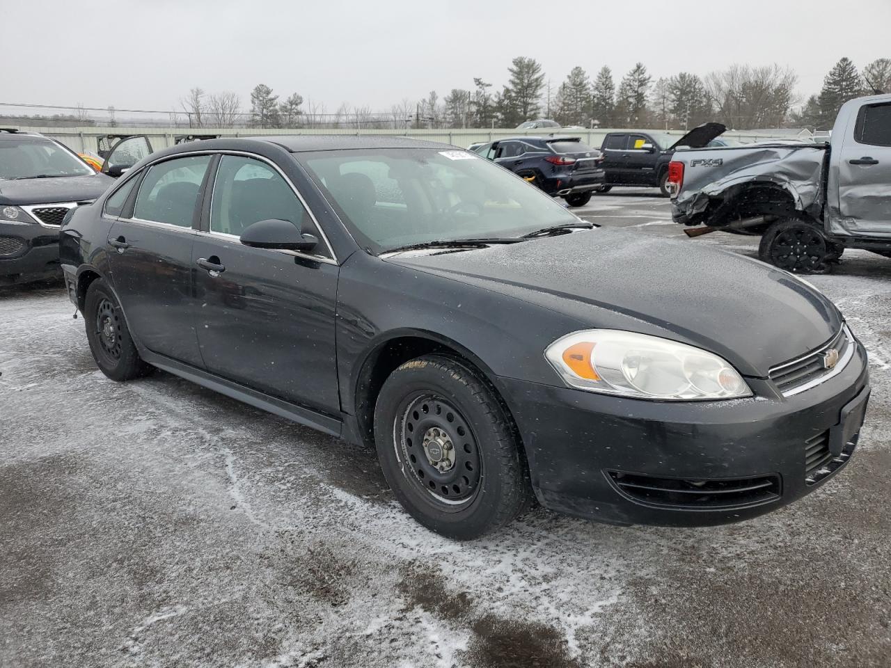 2011 Chevrolet Impala - Image 4