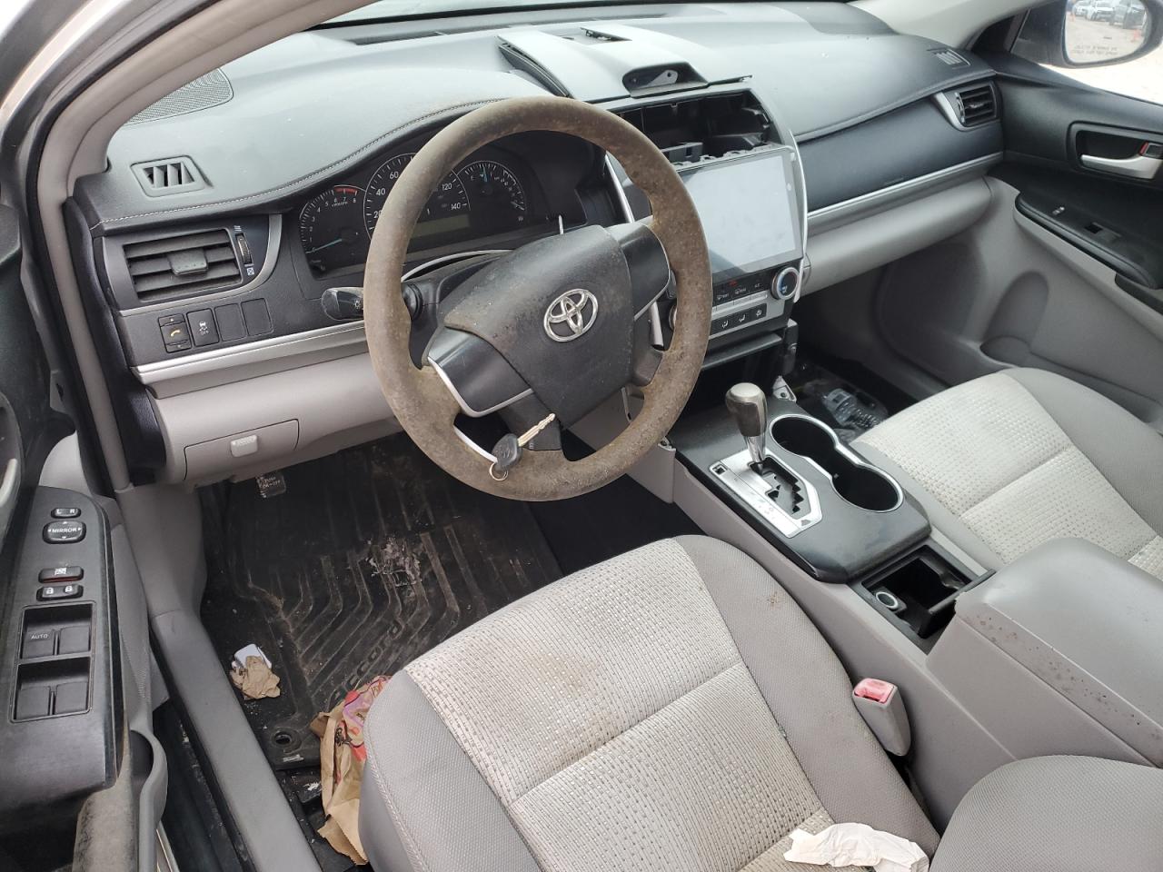 2012 Toyota Camry - Image 8