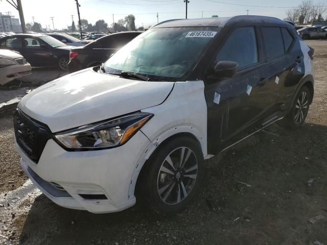 2018 Nissan Kicks S