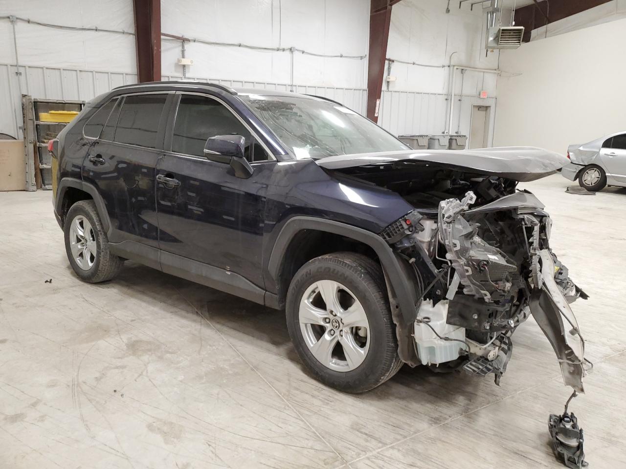 2021 Toyota RAV 4 - Image 4